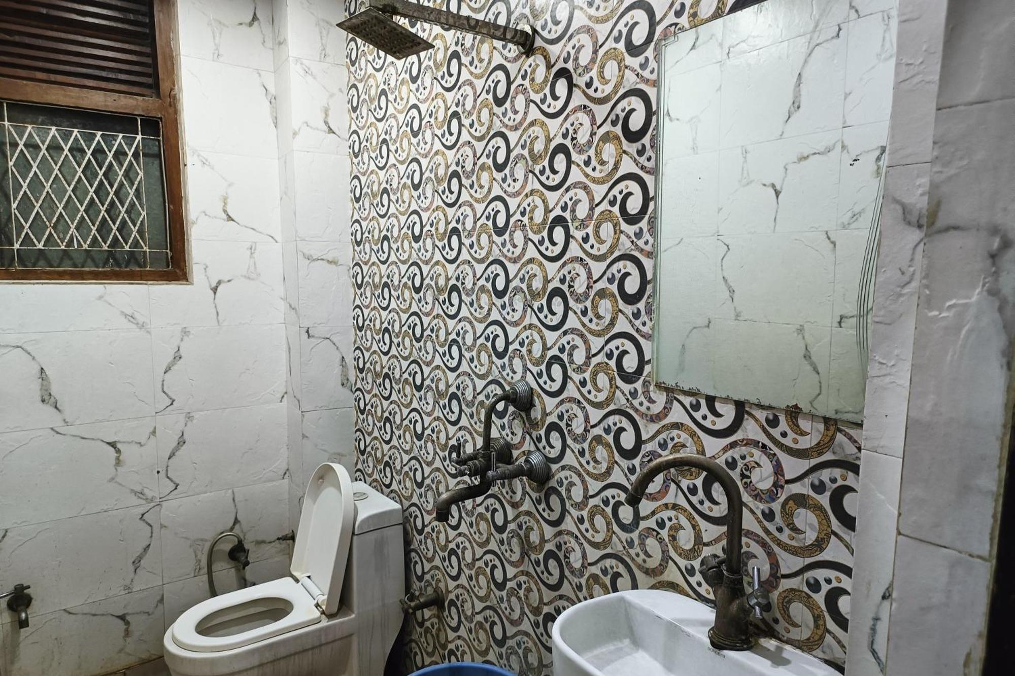 Spot Inn Hostel Nowe Delhi Zewnętrze zdjęcie