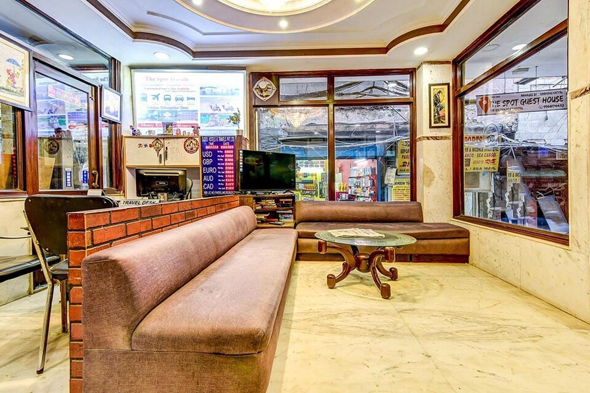 Spot Inn Hostel Nowe Delhi Zewnętrze zdjęcie