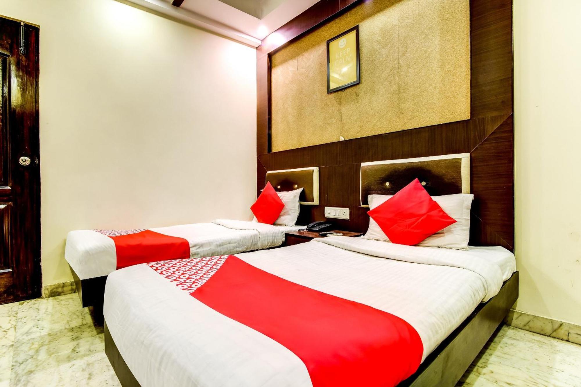 Spot Inn Hostel Nowe Delhi Zewnętrze zdjęcie