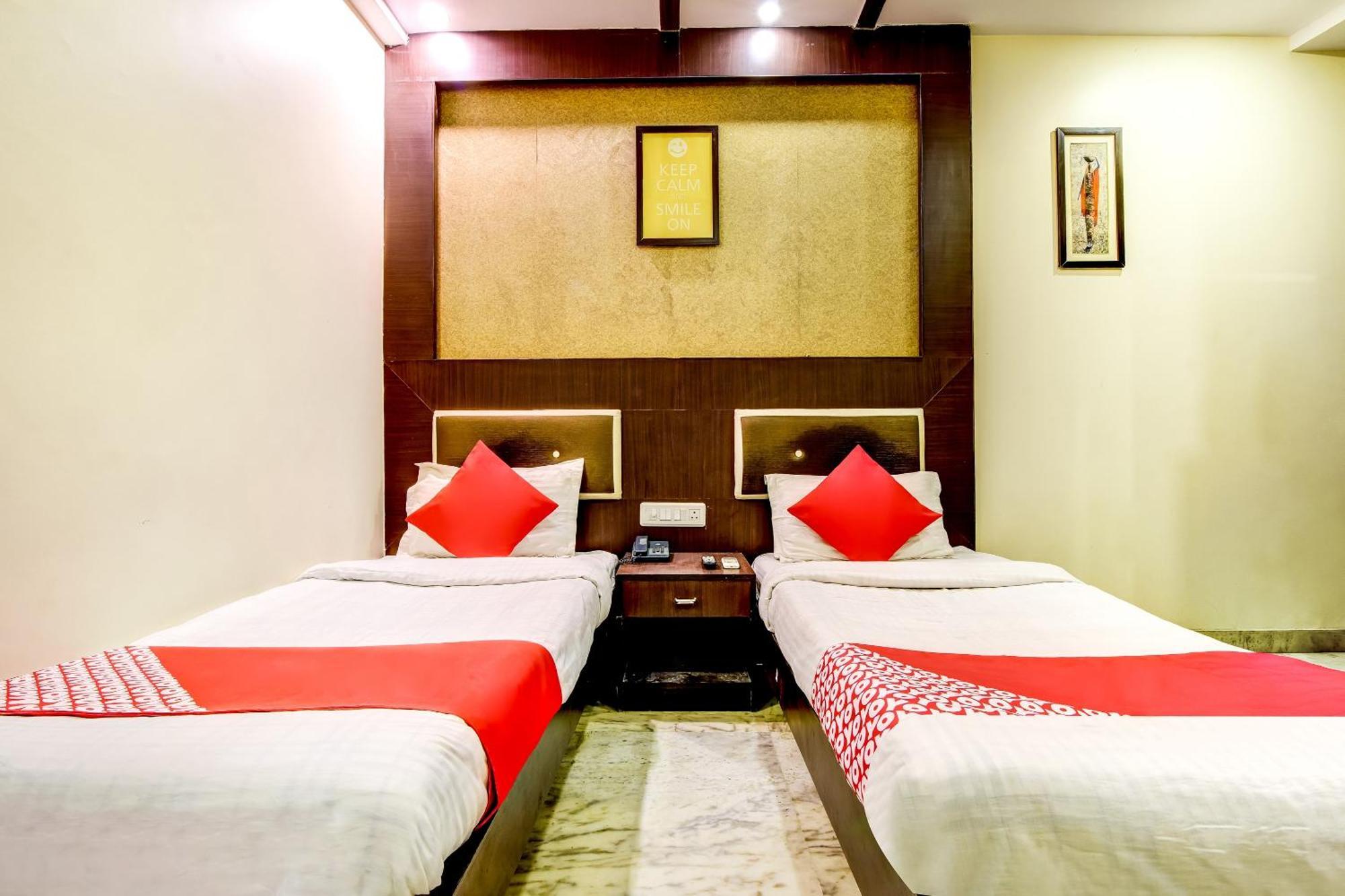 Spot Inn Hostel Nowe Delhi Zewnętrze zdjęcie