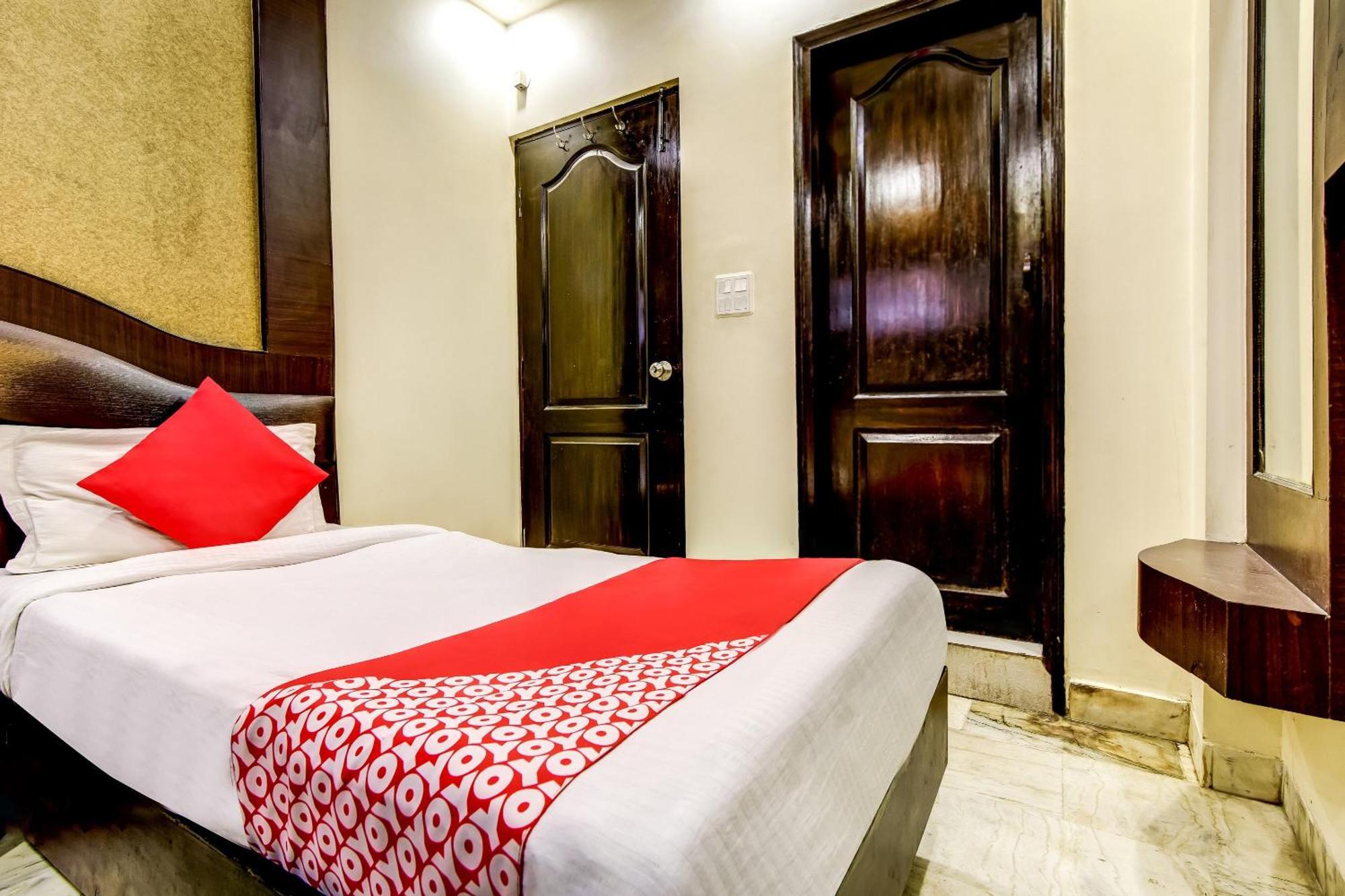 Spot Inn Hostel Nowe Delhi Zewnętrze zdjęcie