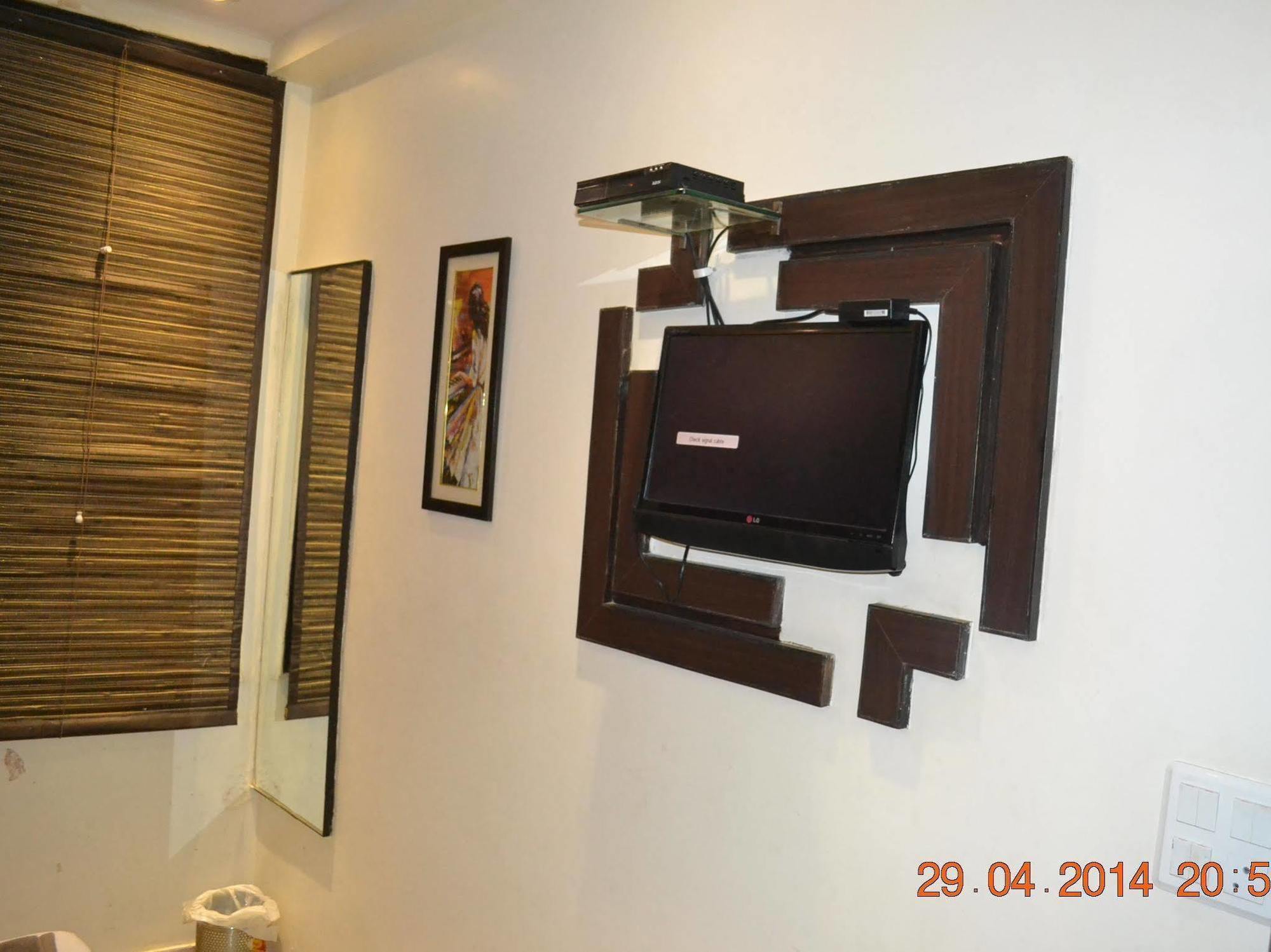 Spot Inn Hostel Nowe Delhi Zewnętrze zdjęcie